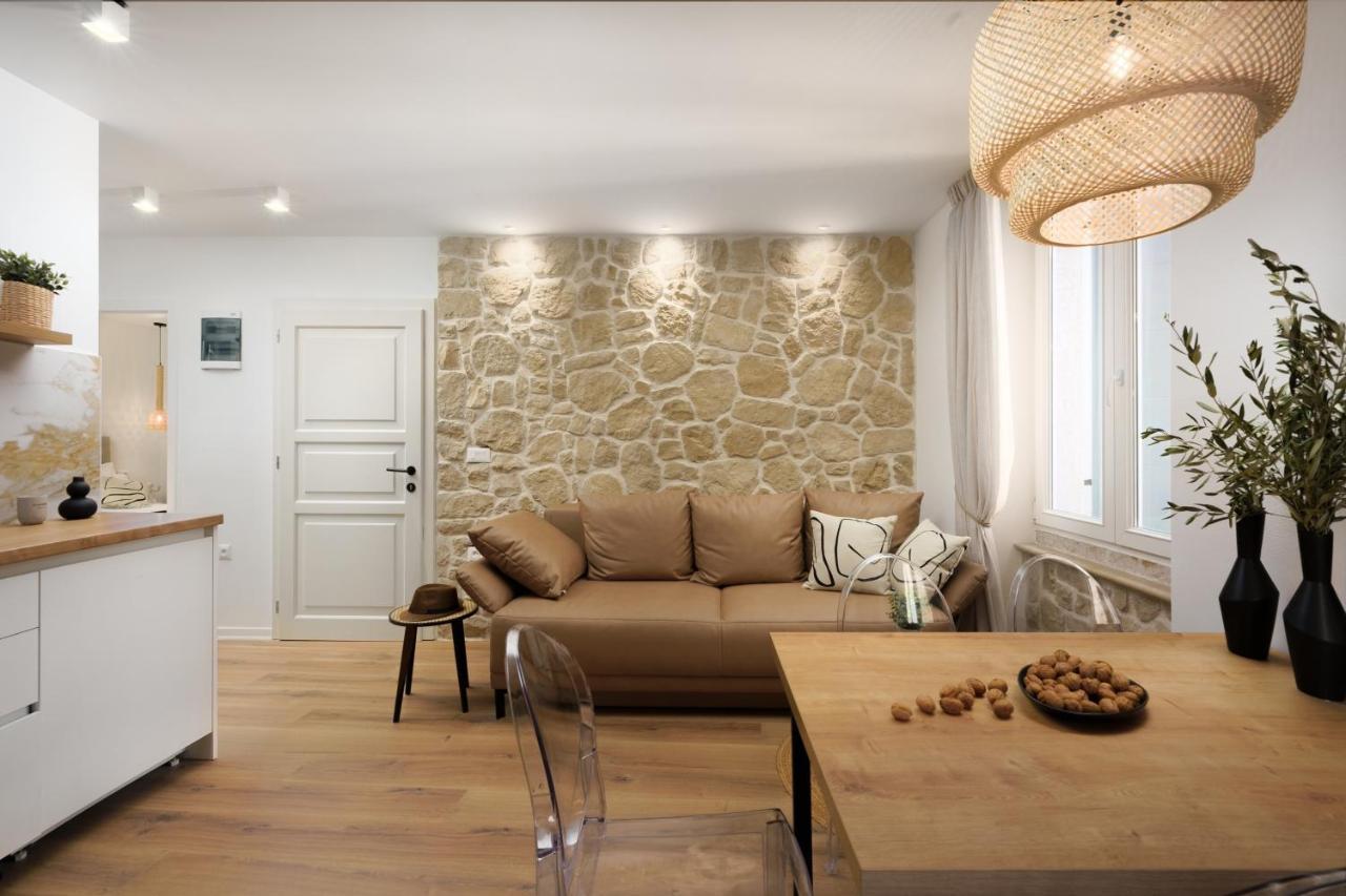 Apartment City Walls In Old Town Of רוביני מראה חיצוני תמונה